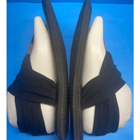 Women's Sanuk Yoga Sling 2 Sandals Flip Flops Size 9 Solid Black - Picture 8 of 11